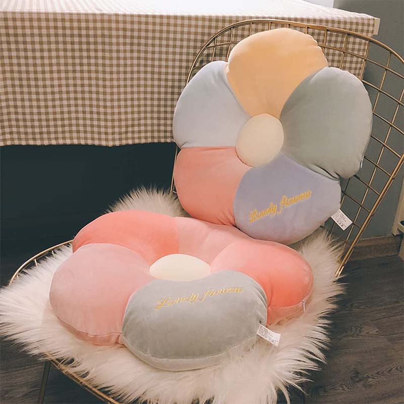 Colorful Flower Shaped Pillow pink