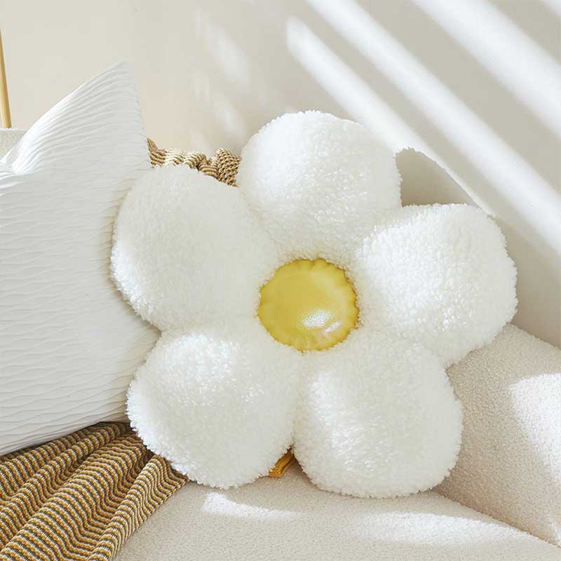  Flower Plush Cushion